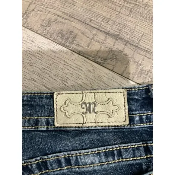 Miss Me boot cut 33 waist jeweled jeans perfect condition - Picture 13 of 13